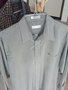 Men's Vintage Dress Shirt,Pierre Cardin,sz 161/2, 32-33 sleeve- NEW,sage/blk